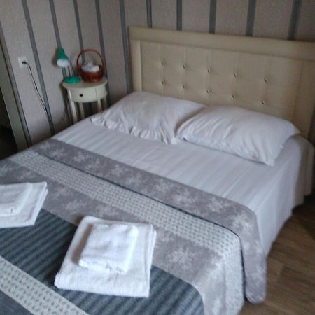 Old Tbilisi Tsiskari Apt Extérieur photo