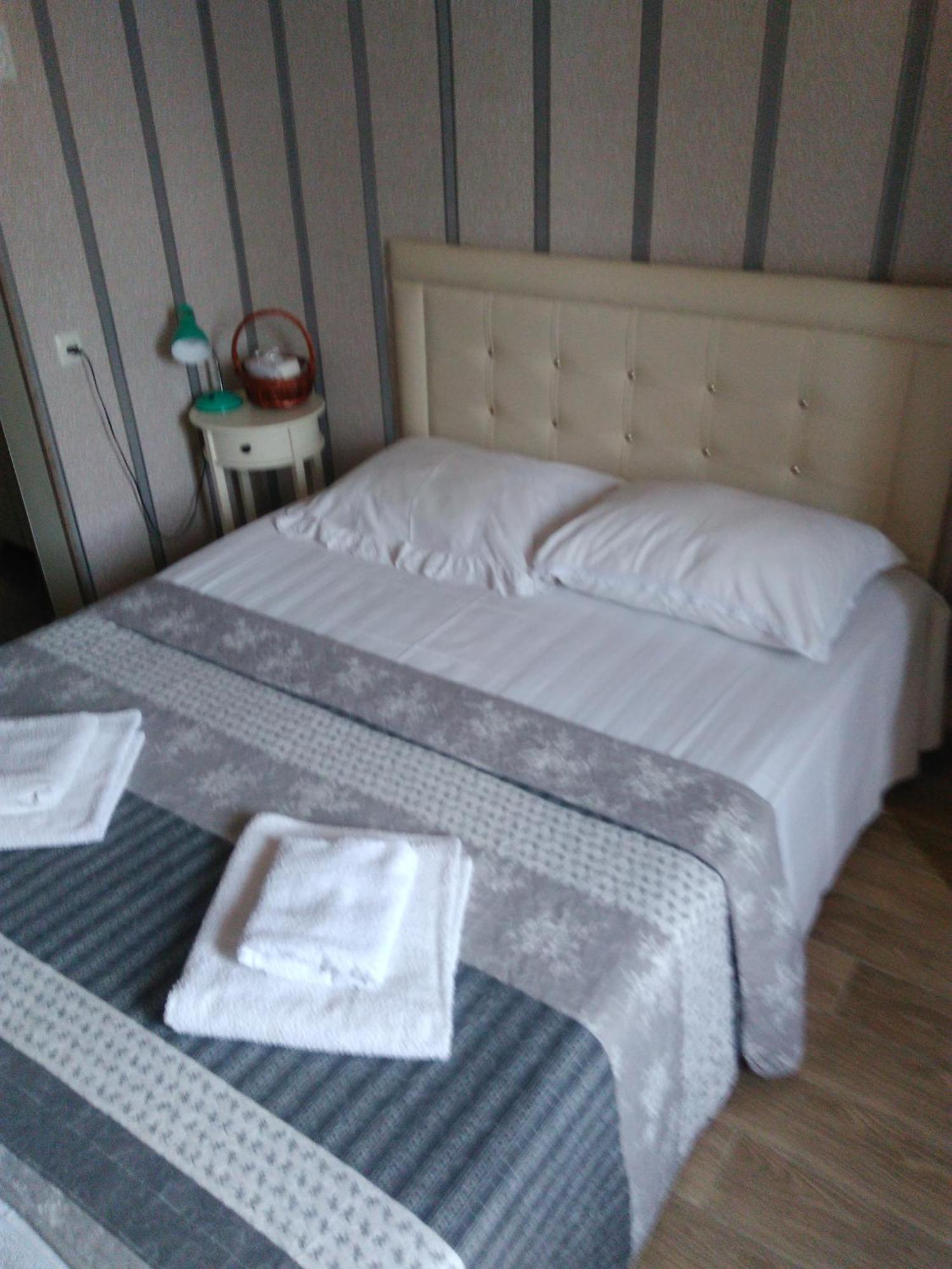Old Tbilisi Tsiskari Apt Extérieur photo